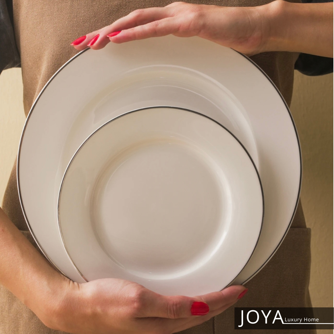 LEXI PLATIN porcelaine Fine service de table 56 pièces pour 12 personnes. 153.03.08.0516